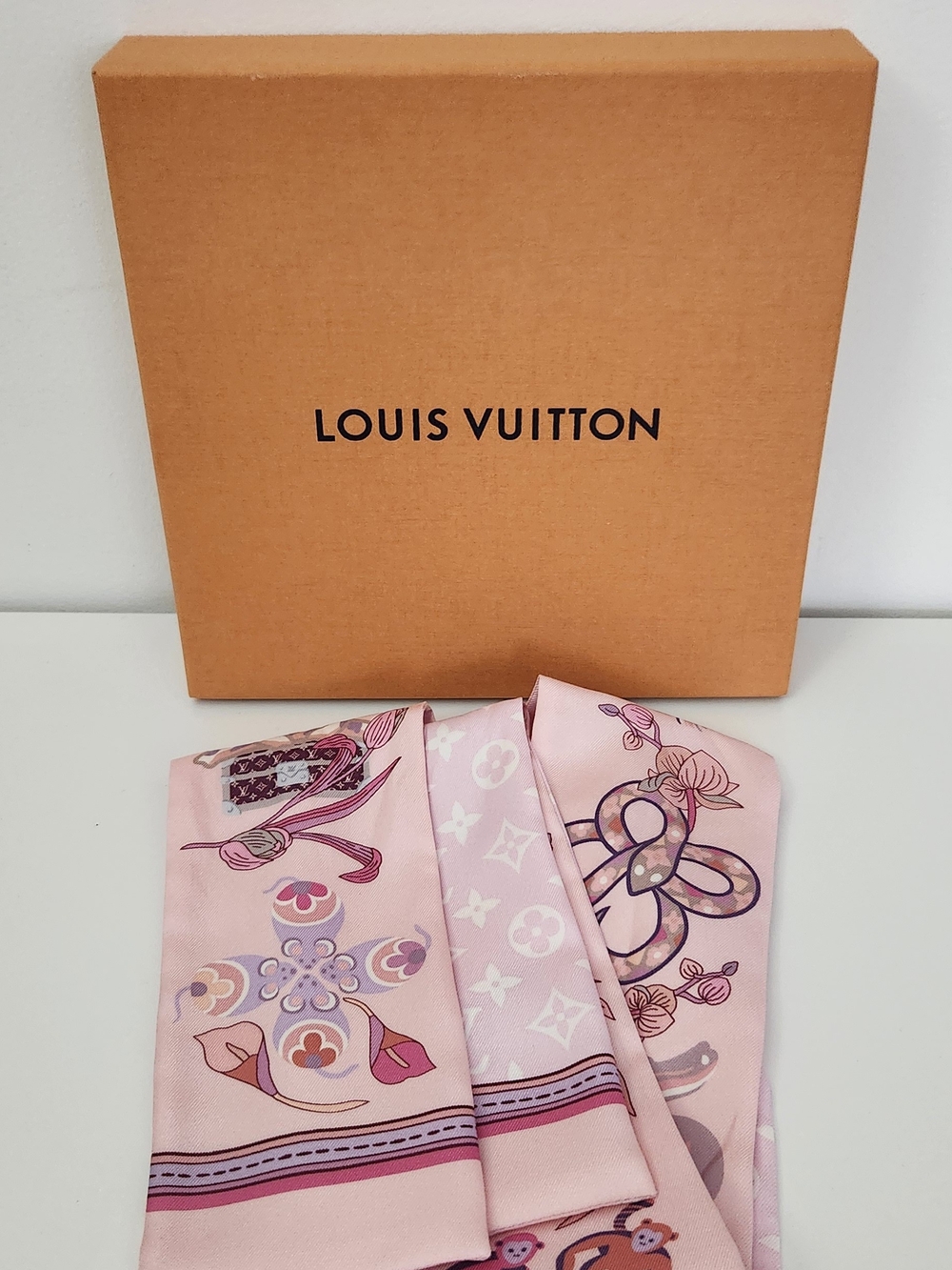 Authentic Louis Vuitton Light Pink Silk Twilly with Monogram Motifs